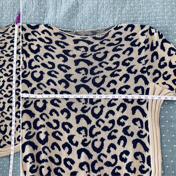 Oversized Leopard Print Sweater - Picture 5 of 5